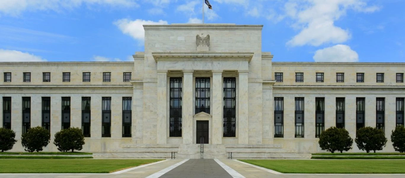 ΗΠΑ: Η FED κάνει λόγο για αυξημένο κίνδυνο επίμονου πληθωρισμού»